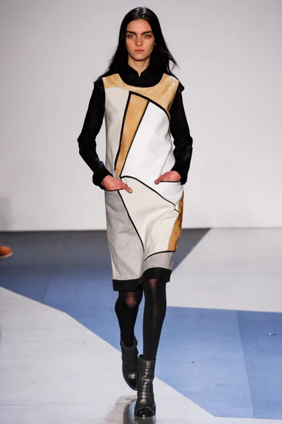 Look 14